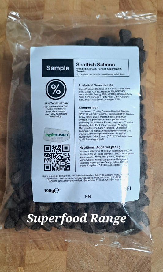 Sample small bite Superfood Range Scottish Salmon , Dill, Spinach, Fennel, Asparagus & Tomato